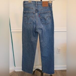 NEW Levi's® Premium Ribcage Straight Ankle Women's Jeans